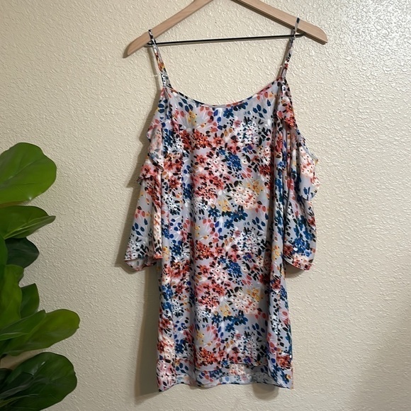 Devlin floral print cold shoulder shift dress - Picture 7 of 11